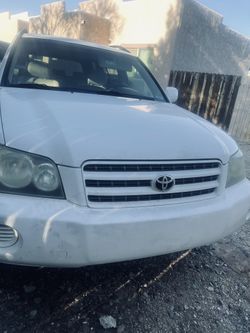 For sale Toyota highlander 2003 engine 2.4
