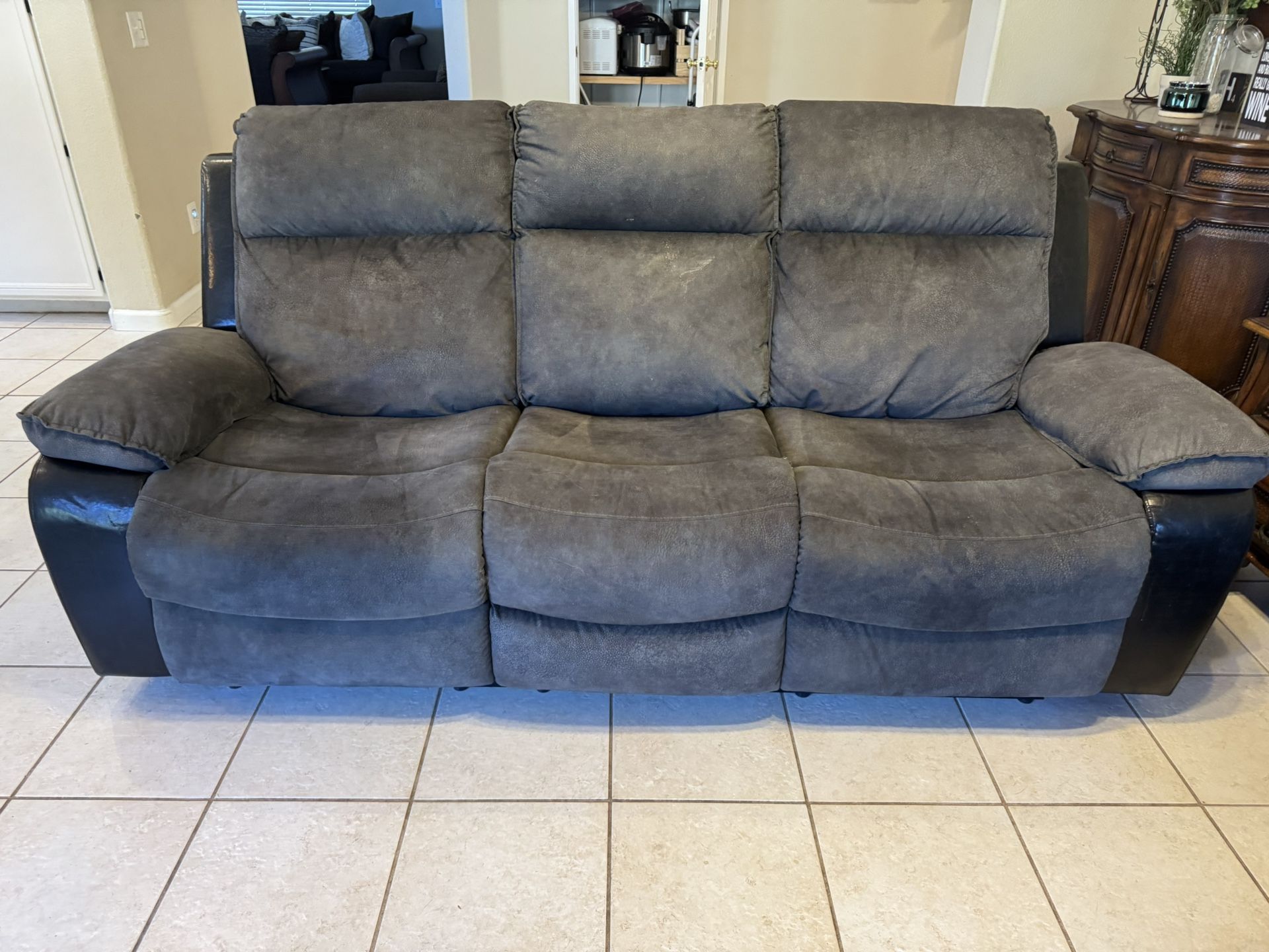 Free Couch And Love Seat