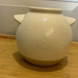 Ceramic Decorative Pot 