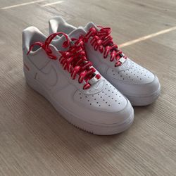 Men’s Nike Air Force 1 Supreme Shoes