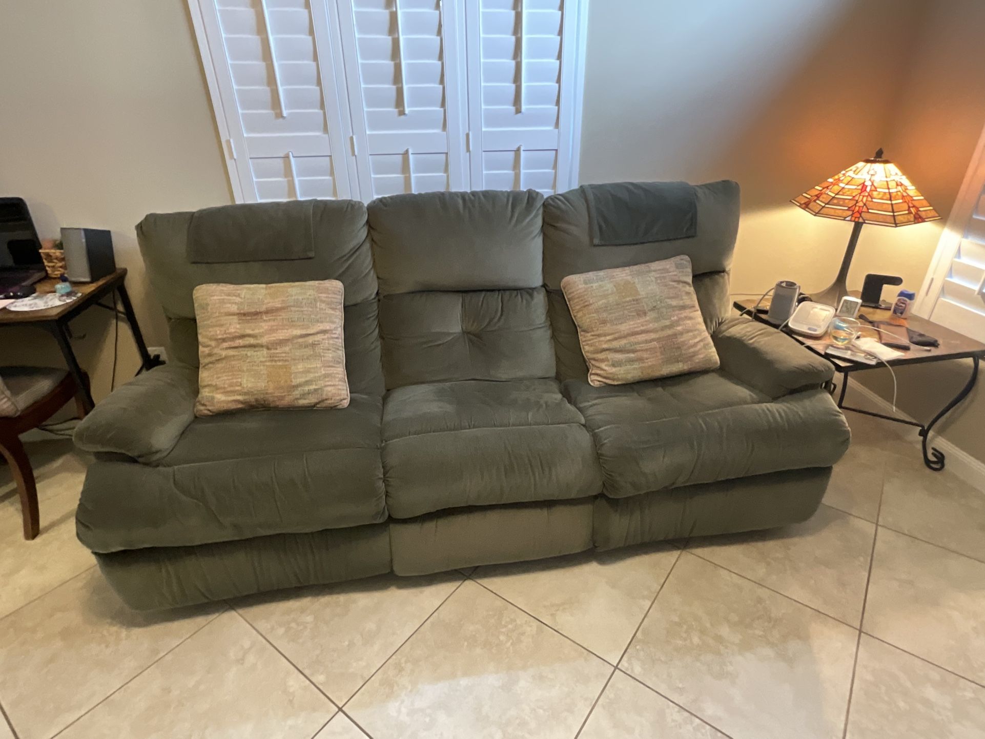 Free Flexsteel Reclining Sofa- Side Handle Driven