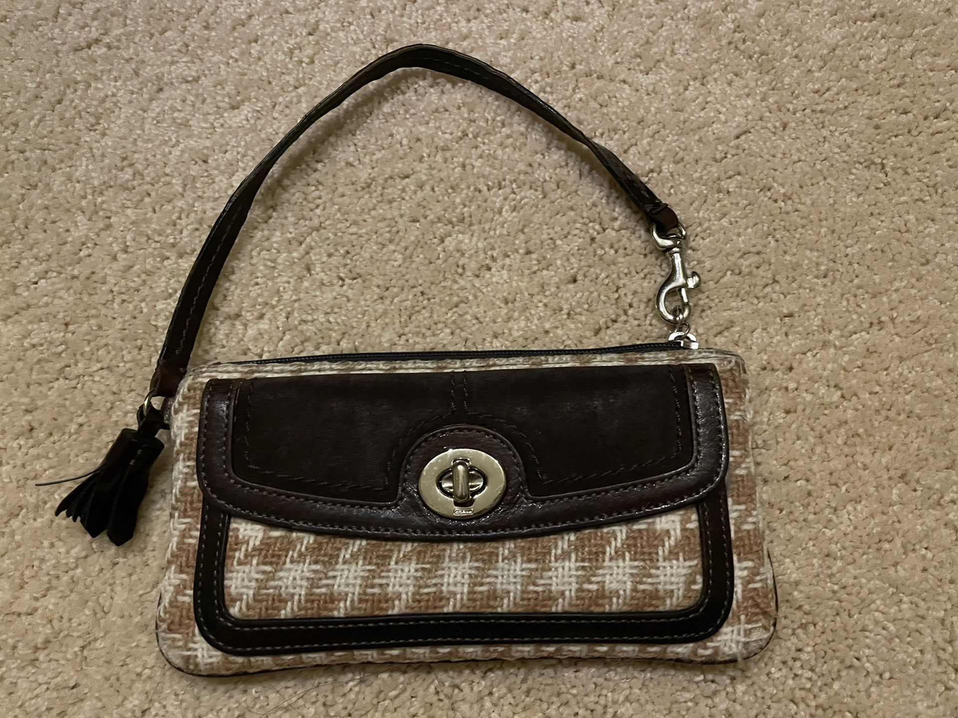 Coach Wool Leather Hampton Tweed Plaid Wristlet