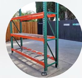 Pallet racks