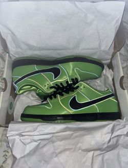 New Buttercup Nike Dunk Low Powerpuff Girls Sz 6.5 m 8 w $250