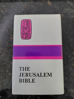 The JERUSALEM BIBLE LIKE NEW
