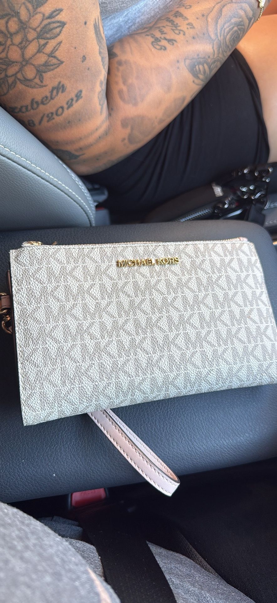 Michael Kors Wristlet