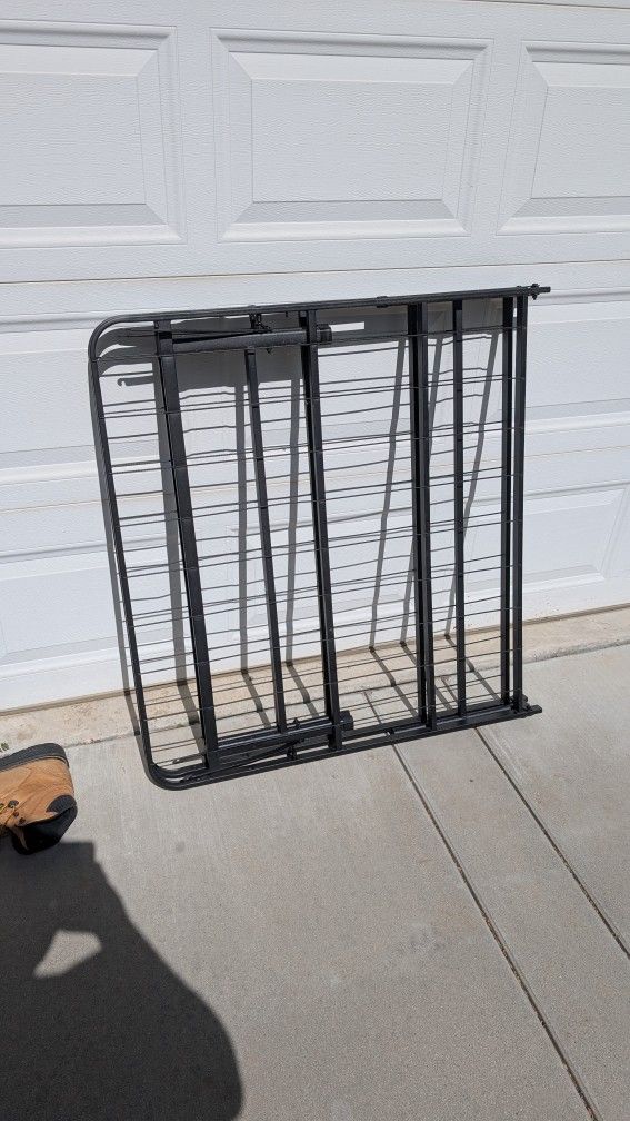 Twin Foldable Bed Frame (2)