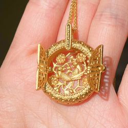 24k Gold Vermeil magpie Pendant Necklace  open the door to see good fortune