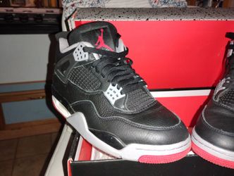 Air Jordan 4 Retro Size 8