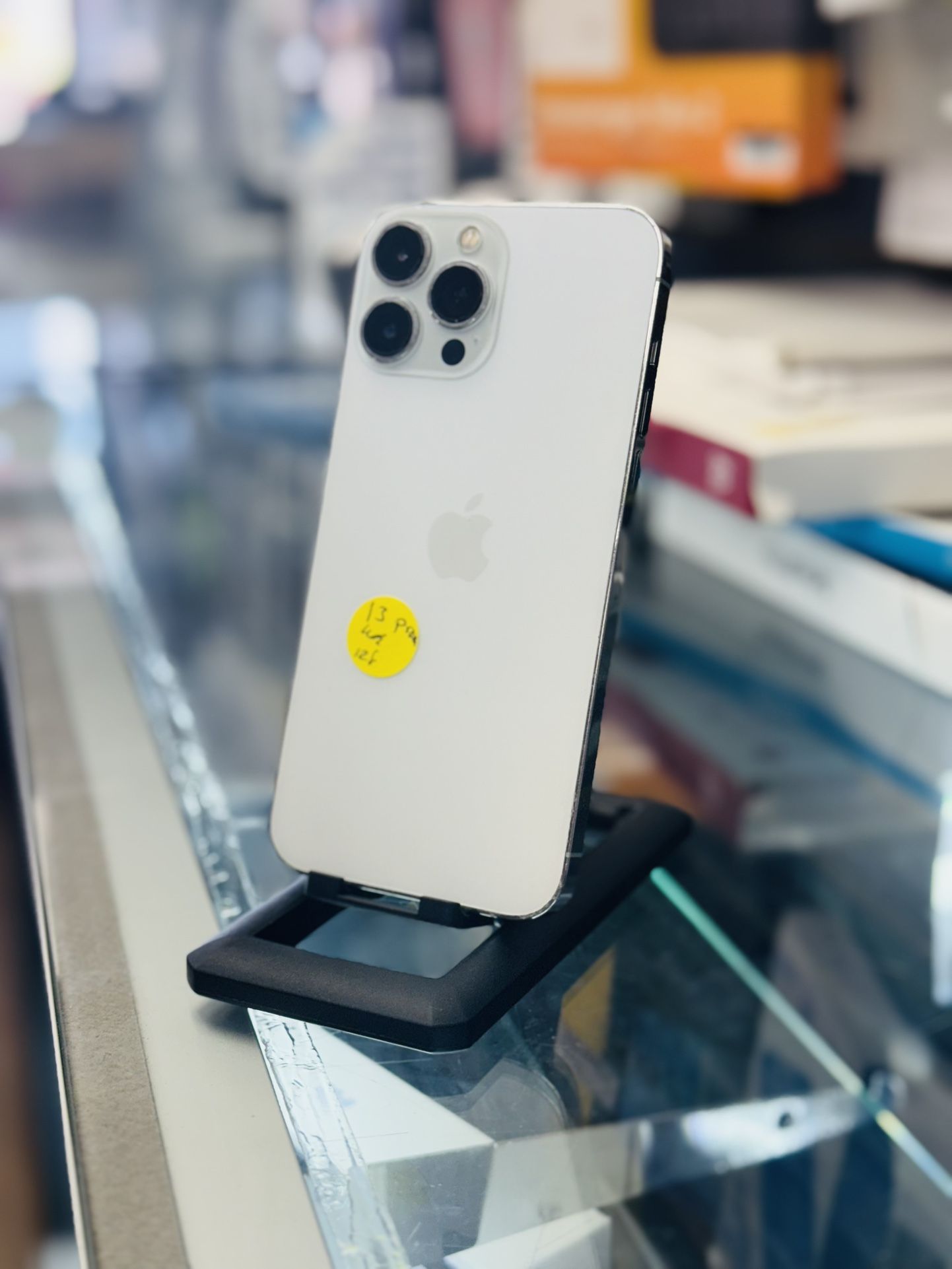 iPhone 13 Pro Max (Factory Unlocked)
