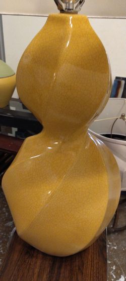 Suncrest Yellow Lamp 