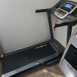 Treadmill 