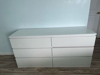 Bedroom drawer organizer