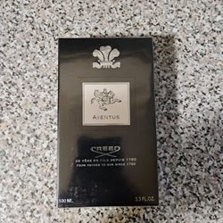 Creed Aventus 