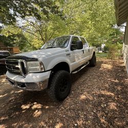 Ford F250 Super Duty 6.0 Engine