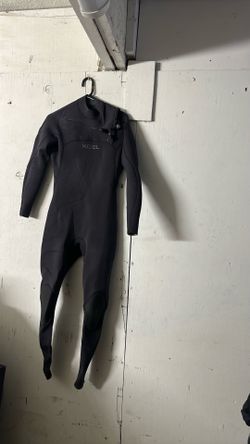 Xcell comp 3/2 wetsuit  - med men