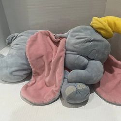 Plushie Dumbo 