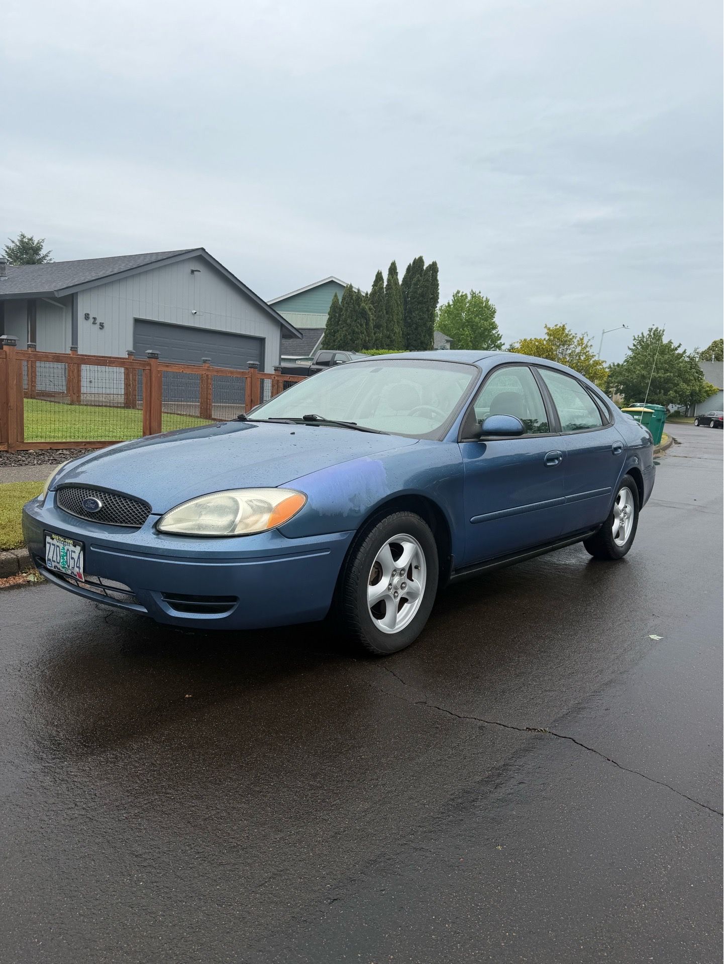 2005 Ford Taurus