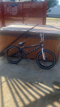 20 inch BMX mongoose rebel