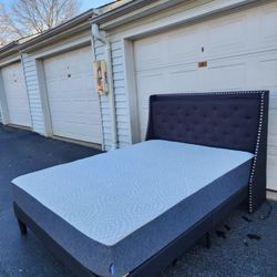 Bed Queen And Mattress 