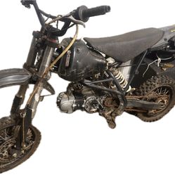 125cc Dirt Bike 