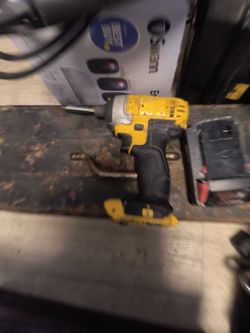 DeWalt impact gun