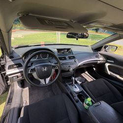 2011 HONDA ACCORD 4cyl Automatic Gas Saver 1 Owner