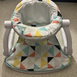 Baby Chair. $10