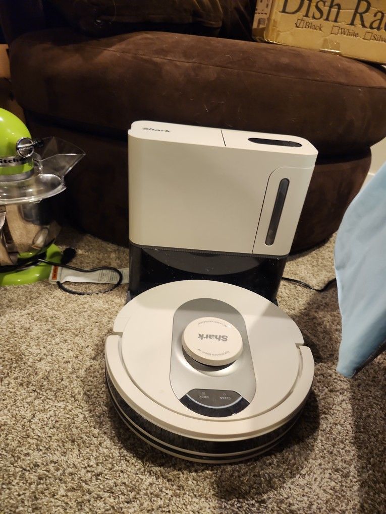 Shark Robot Vacuum