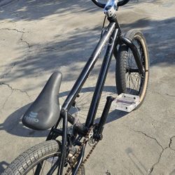 HARO BMX   BIKE 20.5