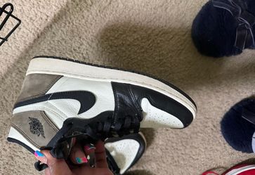 Size 7y women’s 8.5 used Jordans and Nikes