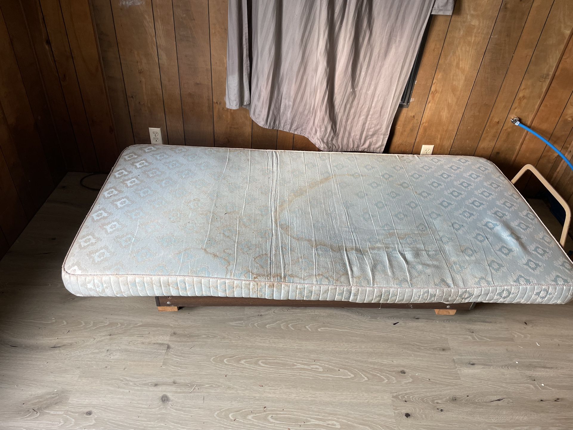 Vintage Vibra-Matic Massage Bed – Working Motor – Niagara Therapy