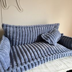 Funny Fuzzy Large Dog Couch, Blue 
