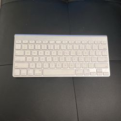 Apple Portable/Mobile Keyboard