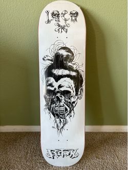 SKATEBOARD 8.5