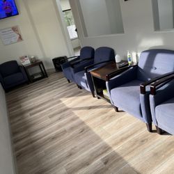 6 Waiting Room Office Chairs 