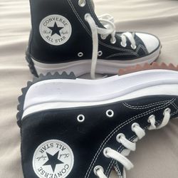 Converse Women Size 7 
