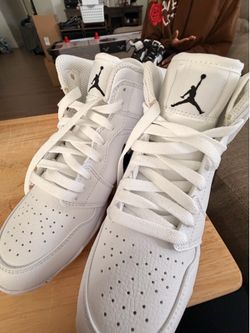 Baseball Cleats Jordan’s 2.5 youth