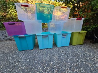 11 Plastic Storage Totes – No Lids – $20