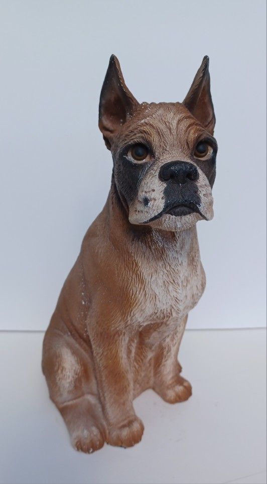BOXER STATUE