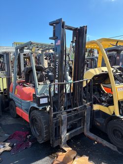 💰 Best Deals on Toyota Forklifts – 5000-8,000 LB Capacity!