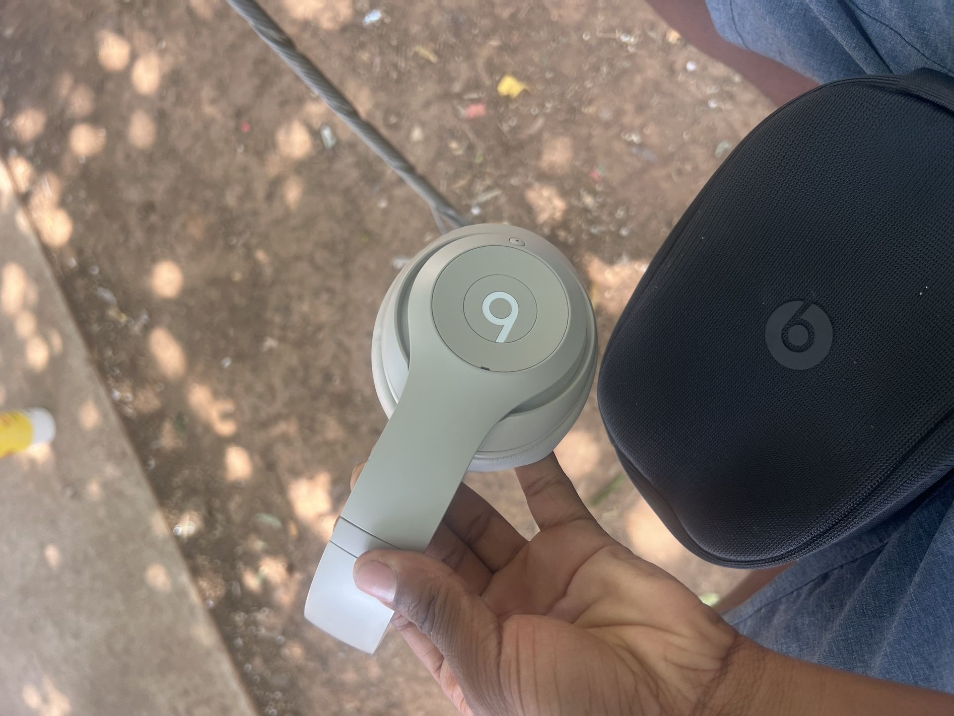 Beats pros