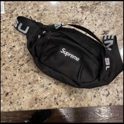 Supreme Bum Bag