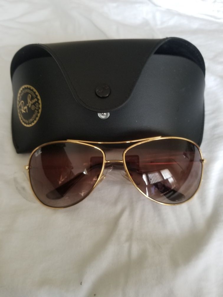 RayBan (RB3293 001/13) Aviator Sunglasses