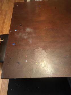 Kitchen table with 4 chairs and a bench
