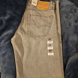 Levi's 