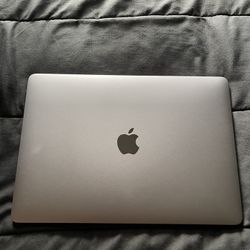 MacBook Pro Touchbar (13inch, 2018)