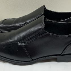 Sonoma boys size 5 black memory foam slip on dress shoes - worn once like like new