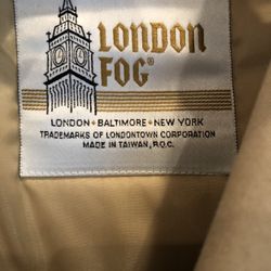 LONDON FOG ‘ Warm raincoat