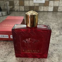 Versace Cologne 